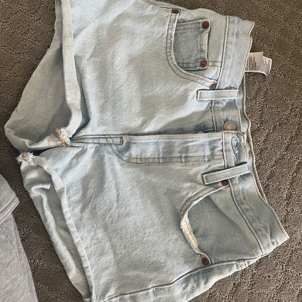Levi’s 501 shorts